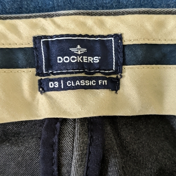 Dockers pleated mens dress pants 38x32 - Picture 4 of 6